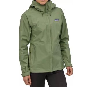 Deals for Patagonia Waterproof Jacket 